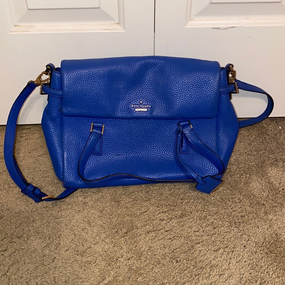 Kate spade blue bag can be cross body or shoulder bag